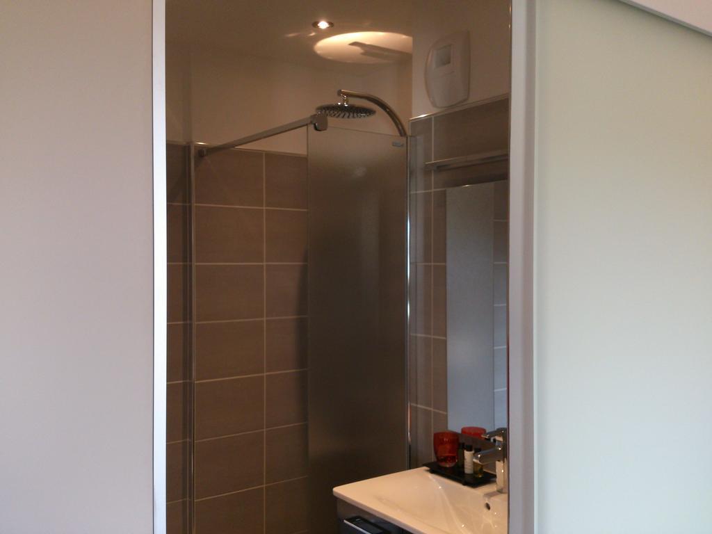 Hotel Les Petits Oreillers Saint-Martin-d'Ardeche Phòng bức ảnh