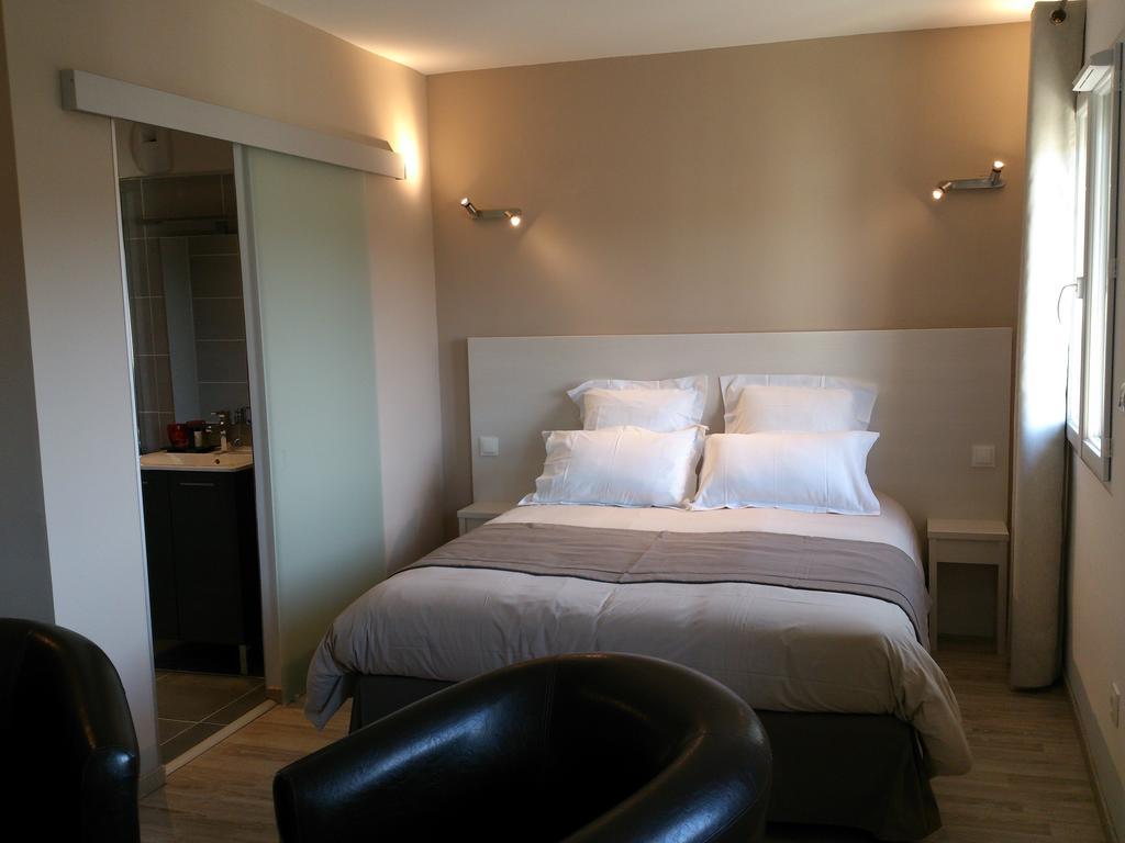 Hotel Les Petits Oreillers Saint-Martin-d'Ardeche Phòng bức ảnh