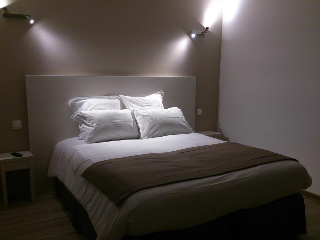 Hotel Les Petits Oreillers Saint-Martin-d'Ardeche Phòng bức ảnh